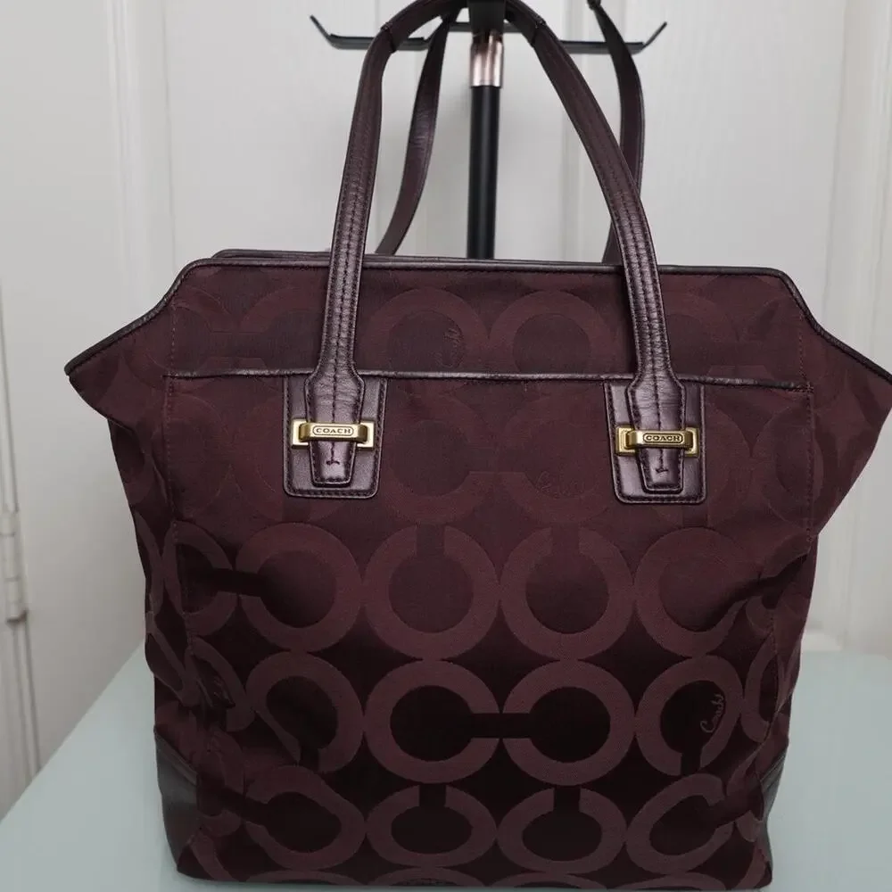Coach Signature Tote Bag Burgundy Jacquard